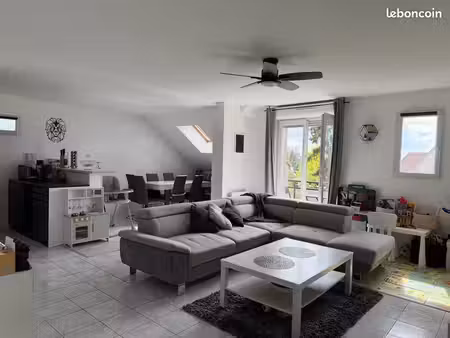 bel appartement lumineux de 76m2