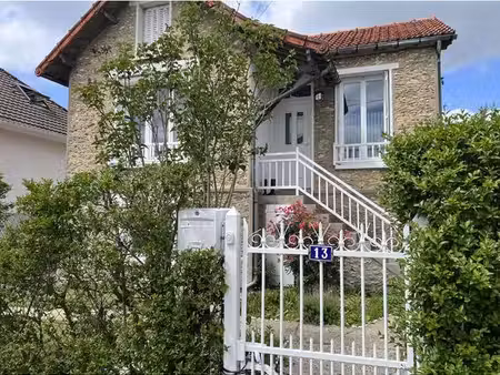 bouquet - maison le perray en yvelines -vente a terme libre