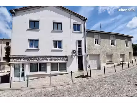 immeuble 11 pièces 253 m²