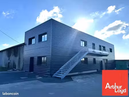 bureaux 147 m² niort