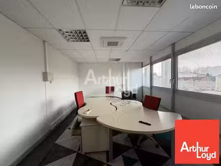 bureaux 76 m² niort