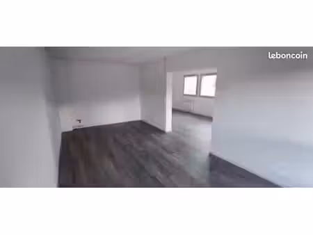 bureau 31 m²
