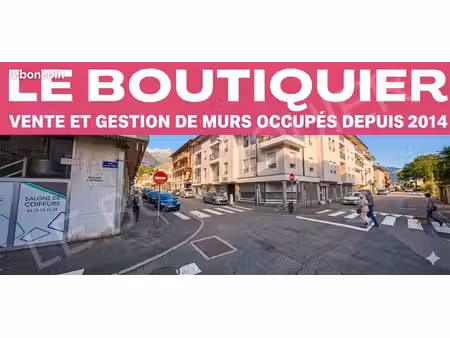 boutique 250 m² sallanches