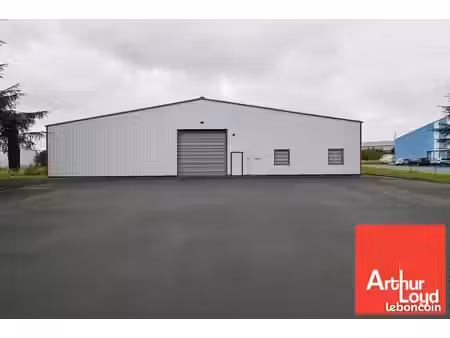local d'activite 885 m² la creche