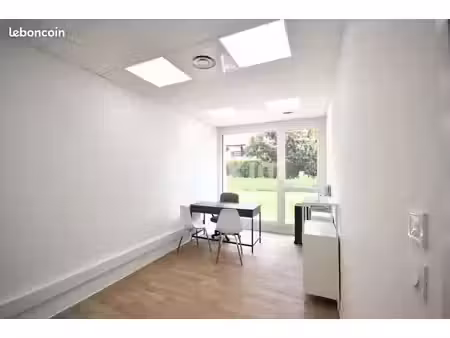 local commercial 14 m² veigy-foncenex
