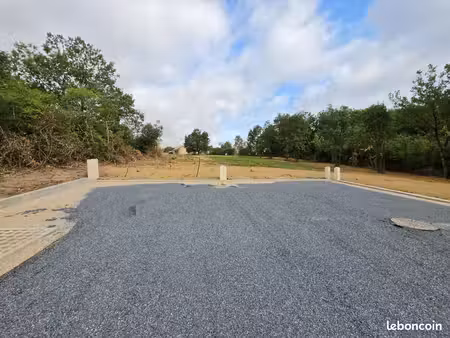 terrain 798 m² castres