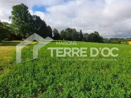 terrain 654 m² cadalen