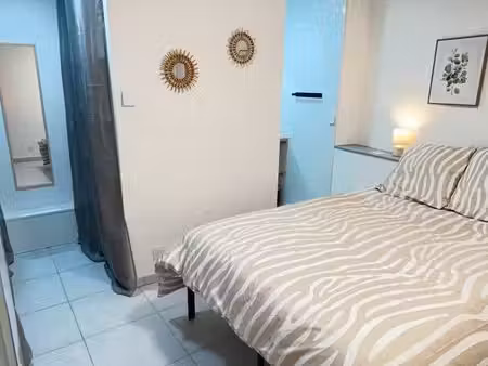 t2 meublé 40m² rdc – clé en main – entièrement équipé – lumineux – entrée individuelle – c