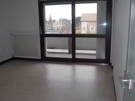 t1bis  idéal étudiant
