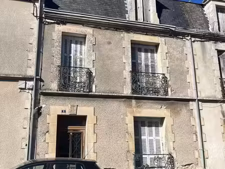 maison de ville 5 pièces 84 m²