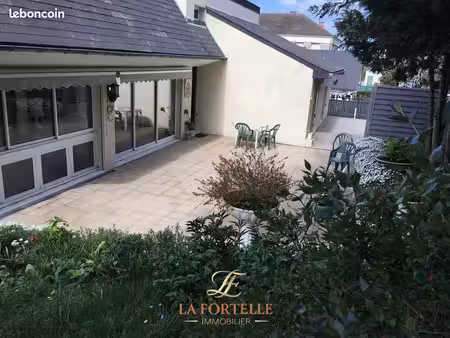 maison 6 pièces 96 m²