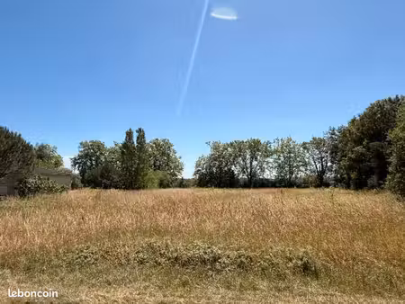 terrain 3 205 m² garrevaques