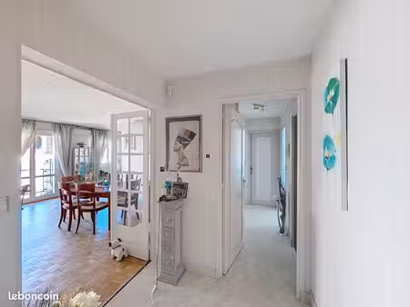 appartement 3 pièces 80 m²