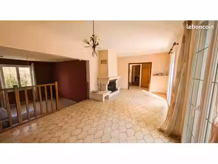 vente maison semi enterrée
