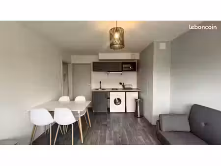 appartement 5 pièces 81 m²