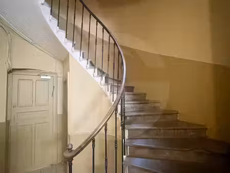appartement t4 de 77 m2 avec terrasse filante - quartier du