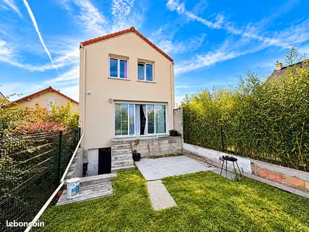 maison 6 pièces 117 m²