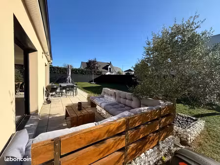 maison 5 pièces 150 m²