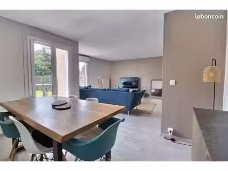 maison 5 pièces 99 m²