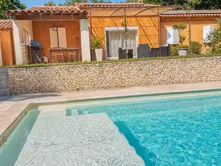 ? saumane-de-vaucluse | propriété + piscine + revenus locatifs ??à