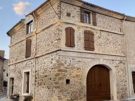 grande maison de village avec garage