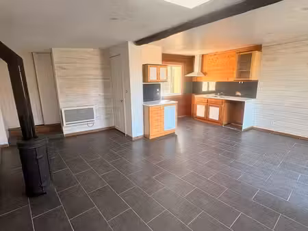 a louer jolie petite maison t2 libre le 1 octobre 2026