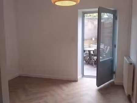 charmante petite maison de ville 50 m² - extérieur  cave et grenier