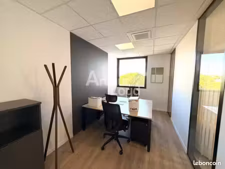 bureaux 17 m² poitiers
