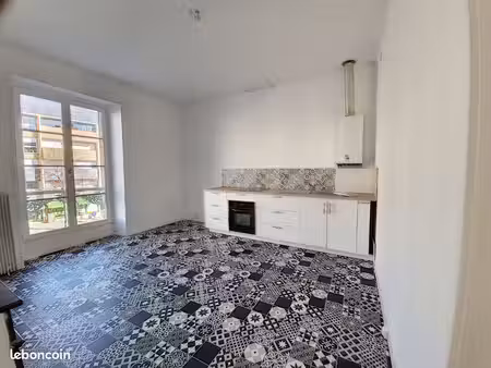 appartement 5 pièces 136 m²