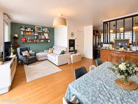 maison 6 pièces 95 m²