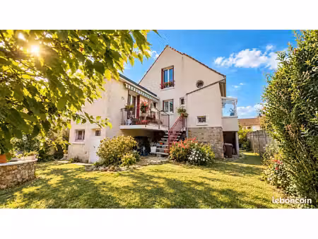 maison 5 pièces 102 m²