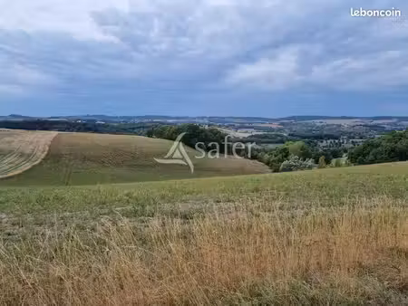 terrain 517539 m² aguts