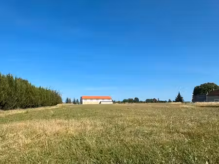 terrain constructible 3 291 m² – pouant (86200)