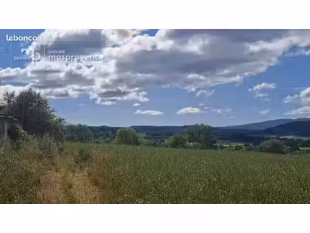 terrain à bâtir de 131 m² à saint-saturnin-les-apt (84)