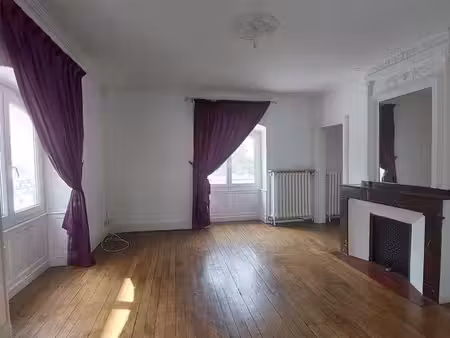 appartement 2 pièces 79 m²