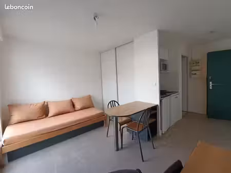 appartement 1 pièce 18 m²