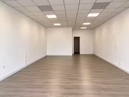 local commercial 50 m² – carmaux centre – 550
