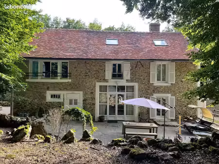 propriété 7 pièces 191 m²