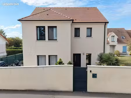 maison 6 pièces 144 m²