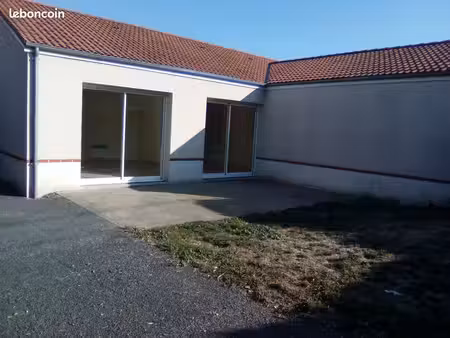 loue à nueil les aubiers