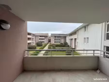 appartement f3 libre résidence le square avignon