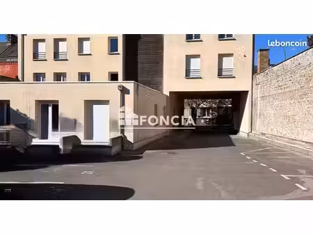 amiens saint-pierre  bel appartement avec parking  résidence récente