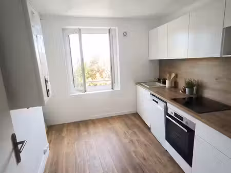 3 pièces 71m2 refait à neuf centre ville