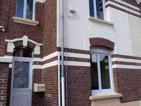 maison centre moreuil avec locataire en place