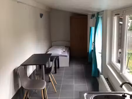 studio meublé très bon état jouy-en-josas