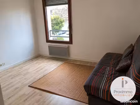 studio 1 pièce 19 m²