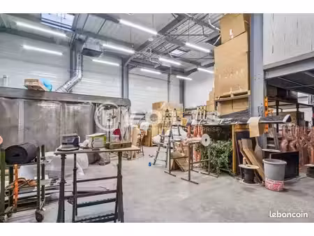 bureau 463 m²