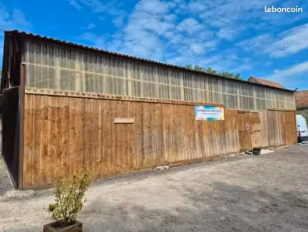 local de stockage 280 m2