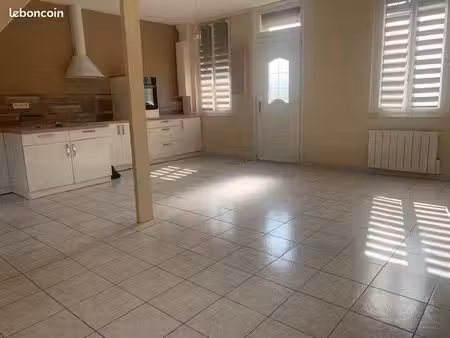 maison 3 pièces 74 m²