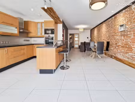 maison 3 pièces 135 m²